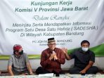 Pimpinan dan Anggota Komisi V DPRD Provinsi Jawa Barat lakukan kunjungan kerja ke Pimpinan Cabang Jami'yatul Qurra'wal Huffazh Nahdlatul Ulama Kabupaten Bandung Pimpinan dan Anggota Komisi V DPRD Provinsi Jawa Barat lakukan kunjungan kerja ke Pimpinan Cabang Jami'yatul Qurra'wal Huffazh Nahdlatul Ulama Kabupaten Bandung. Kunjungan tersebut dalam rangka meninjau serta mendapatkan informasi Program Satu Desa Satu Hafidz (Sadesha) di Wilayah Kabupaten Bandung