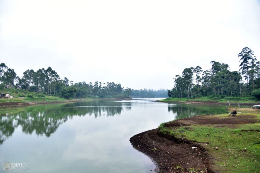Situ Cileunca Bandung Butuh Penataan