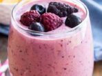 Mango-Berry Smoothie