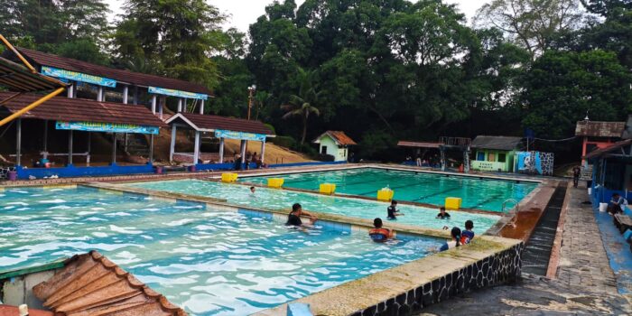 Kolam Renang Ciheuleut